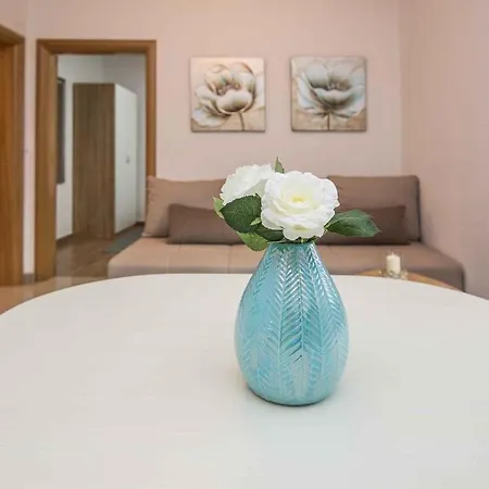 Apartment In - Insel 41269 Vir